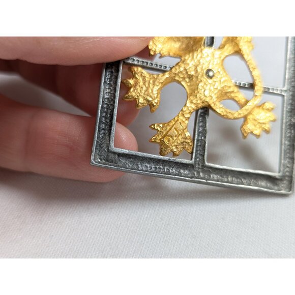 Vintage Jonette Jewelry cat in window brooch, funny costume jewelry, gift for - Picture 6 of 9